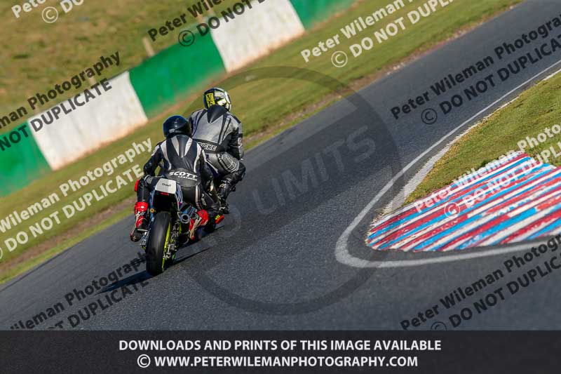 PJM Wedding Photography;enduro digital images;event digital images;eventdigitalimages;mallory park;mallory park photographs;mallory park trackday;mallory park trackday photographs;no limits trackdays;peter wileman photography;racing digital images;trackday digital images;trackday photos